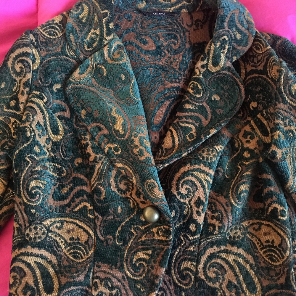Gorgeous Tapestry Jacket - Picture 2 of 5